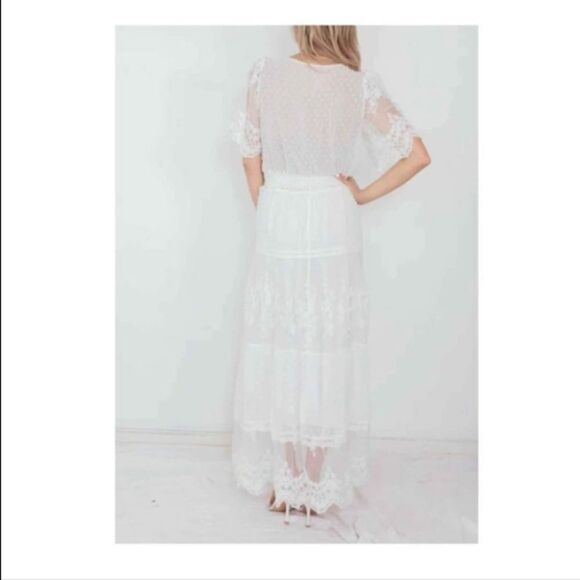 Maxi Lace Dress - White. - Picture 1 of 2